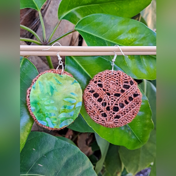 Handmade Circle Knit Earrings Sparkled Orange Hand Dyed Yarn Green Cotton Fabric - Picture 8 of 16